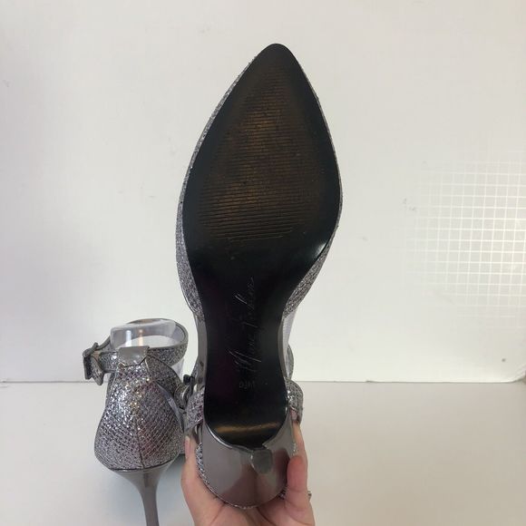 Marc Fisher Metallic Glitter Ankle Strap Pumps Heels Silver Pointed Toe Size 8.5 - Picture 7 of 13